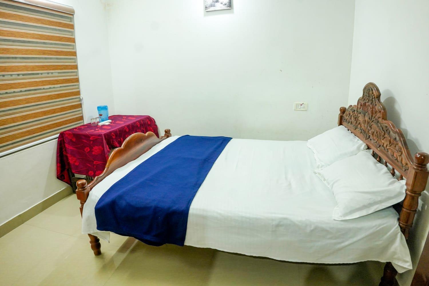 Koonamparayil Home Stay Munnar Anaviratty-Family Only Buitenkant foto