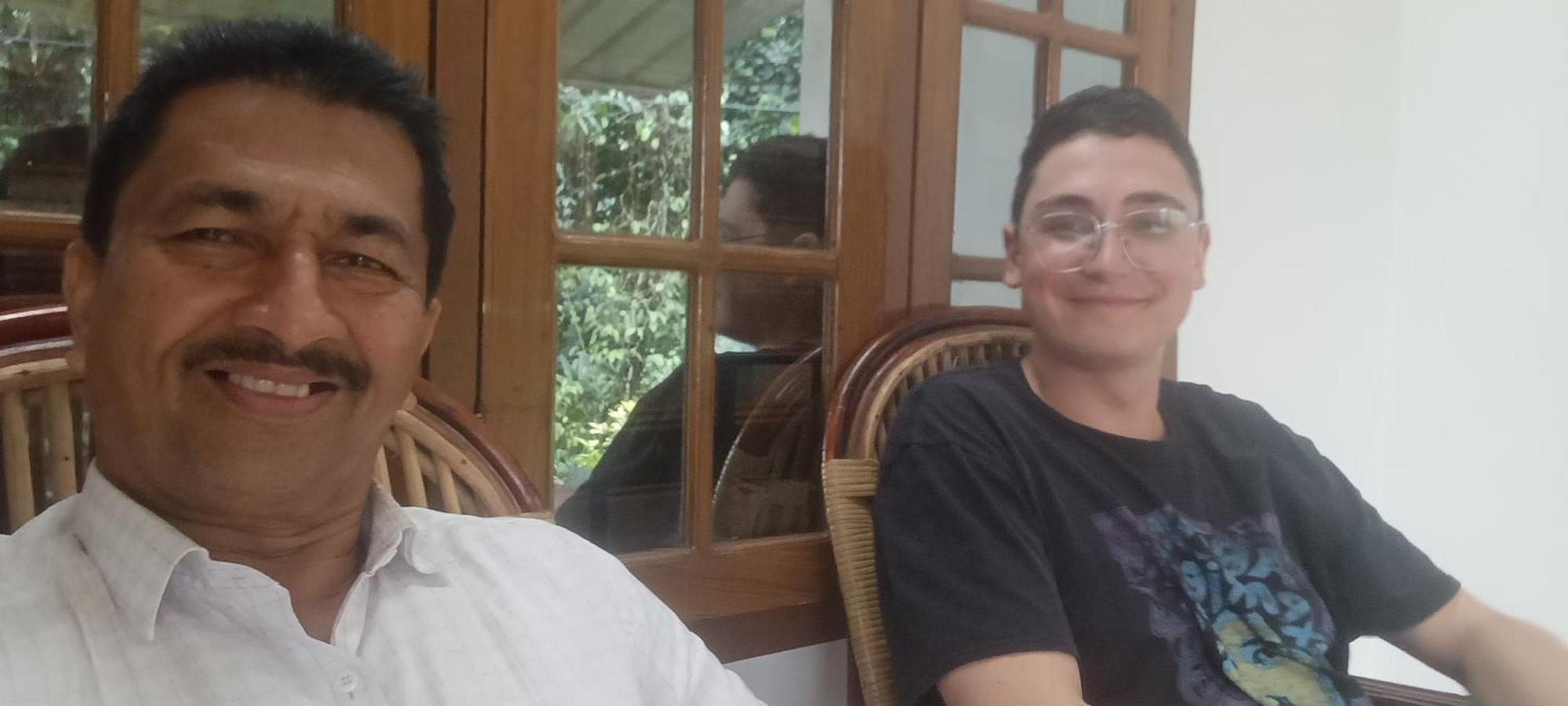 Koonamparayil Home Stay Munnar Anaviratty-Family Only Buitenkant foto